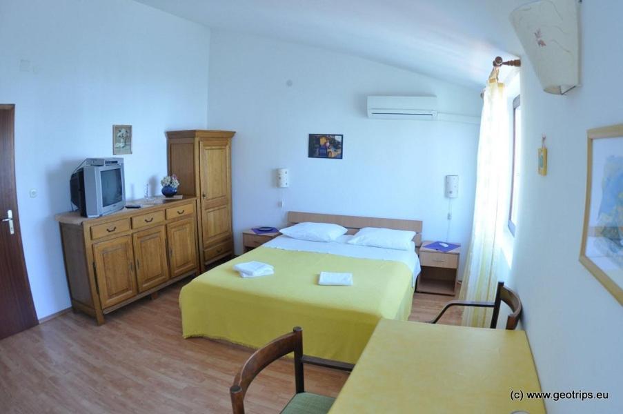Apartments Adria Biograd Na Moru Room photo